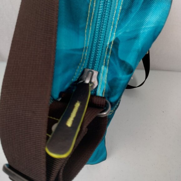 Nike Tote Bag Blue Abstract Print Padded Shoulder Strap Trippy Swirl Travel - Picture 13 of 16